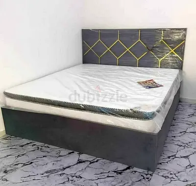 BED 180X200 CM WITH MATTRESS