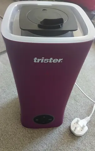 ULTRASONIC HUMIDIFIER_ TRISTER