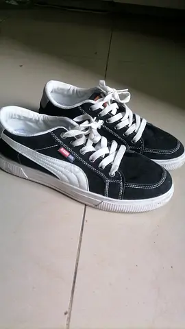Stylish Puma Black Sneakers