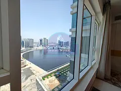 Unfurnished \ Suspicious Apartment For Rent \ High Floor\Canal View