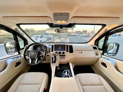 2023 Toyota HIACE 照片 13