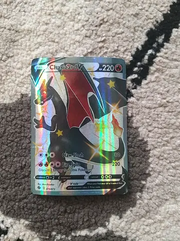 Rare Holo Charizard Pokémon Card