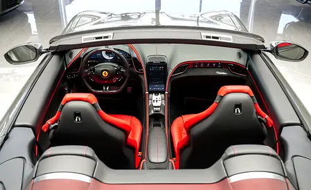 صورة مصغرة 8 لـ 2025 Ferrari ROMA
