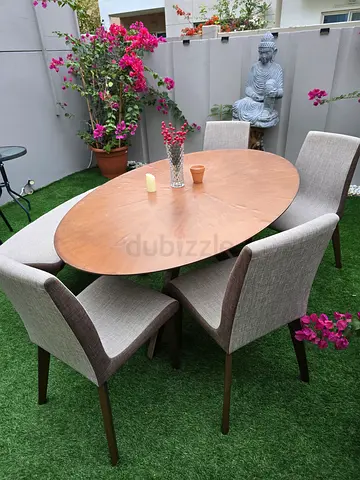 7 seater Weylin Dining Table - 4 chairs + bench