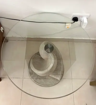 Elegant Round Glass Coffee Table