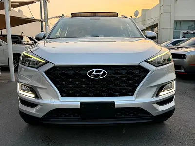 للبيع هيونداى تاكسون موديل 2019 خليجى صبغ وكالة 1.6 حالة الوكالة رقم 1 نظيفة جدا مالك اول