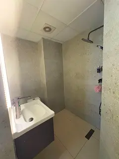 Townhouse in Uptown area for sale