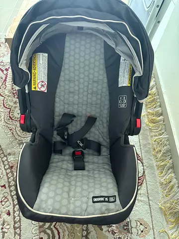 Baby car chair brain new