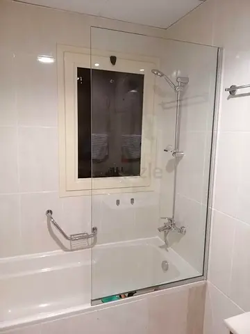 Premium Bathroom Glass Partition Services