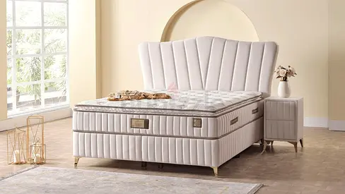Queen Size Brand New Comfortable Bedframe On sale,luxurious design