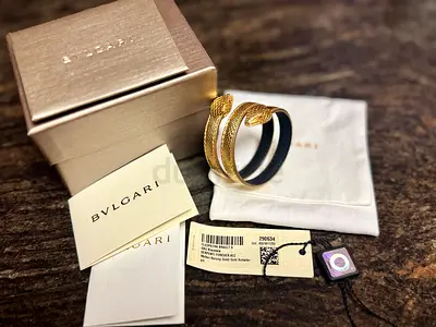 Authent Bvlgari Serpenti Bangle Bracelets with Box ,Dust Bag and Certificate OF Authenticity ,size S