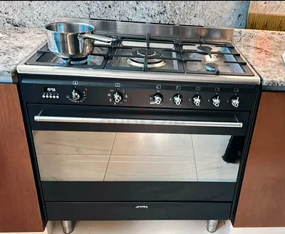 Smeg 5-Burner Dual Fuel Cooker – 90×60 cm – Top Gas + Electric Oven – Black Color