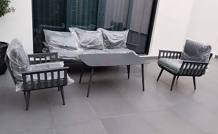 Beautiful Modern Curved Design Aluminium Outdoor Garden Sofa Sofa Set with a table