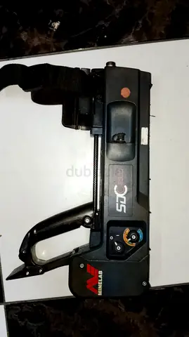 Minelab SDC 2300 Gold Detector – Original | Excellent Condition