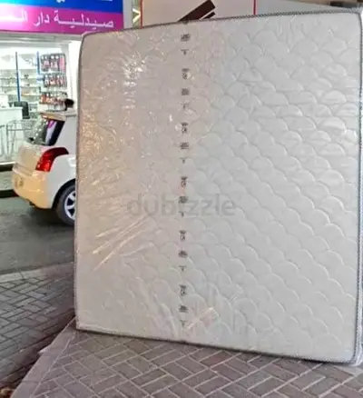 180x200cm King size mattress.  All times delivery available
