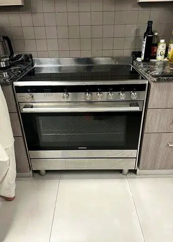 Siemens iQ700 electric cooker 90x60cm