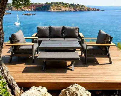 Amazing outdoor garden sofa set