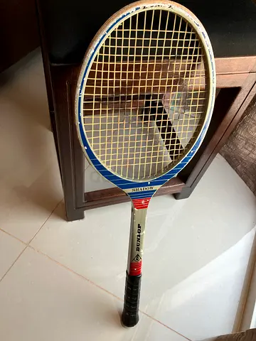 Tennis rackets