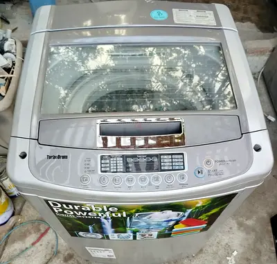 LG 12 kg washing machine fully automatic top load