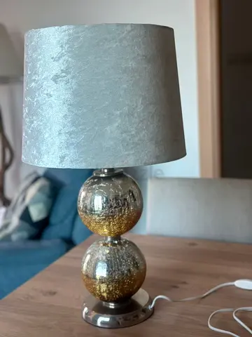 Elegant Decorative Table Lamp