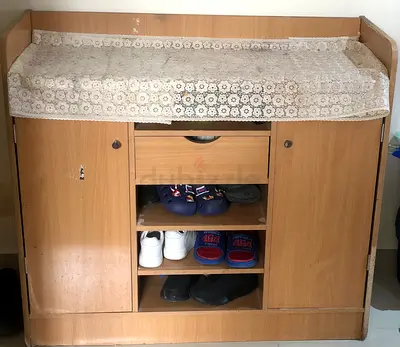 Stylish Wooden Shoe Cabinet with Drawer