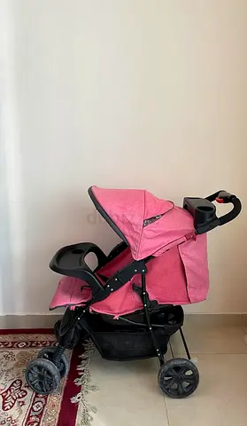Strolley pink Junior/ Sharjah