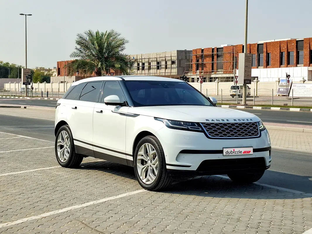 Land Rover Range Rover Velar 2018 — photo 1 of 16