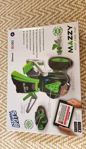 New robot for sale for Aed 200