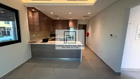 Stunning 3 bedrooms / 50% electricity in solar System/ BRAND new/ for rent