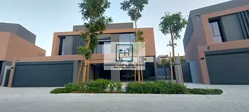 Stunning 5BED FOREST VILLA AT PRIME LOCATION