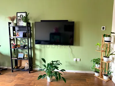 Flat mate/ Upgraded Studio Room(Sharing with 1 person)– Discovery Gardens (Street 4)Male/ From 1Apr