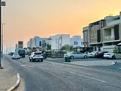 Land for sale, prime location, fees included
