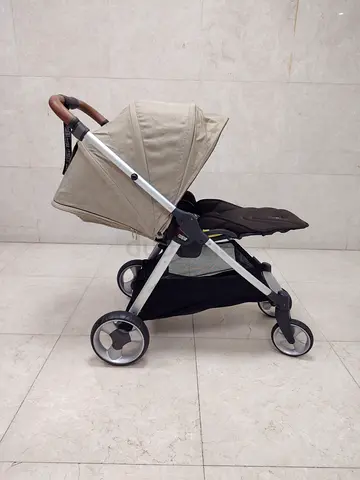 Mamas and papas armadilo flip xt pram