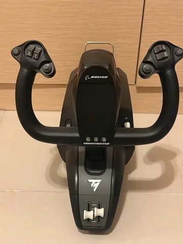 thrustmaster boing yoke for flight simulator