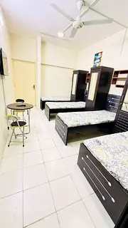 Executive Gents Room Available In Karama