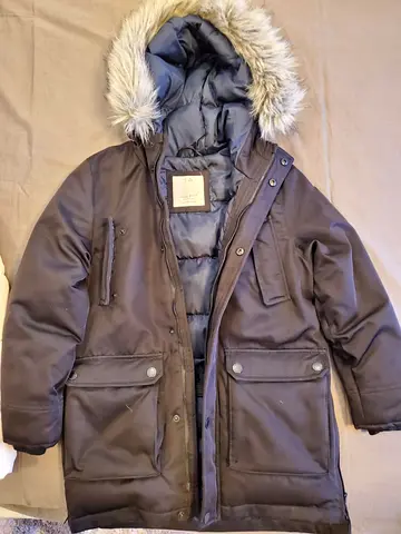 ZARA Boy winter coat with 70% duck feather