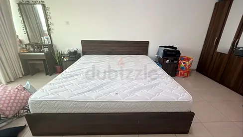 King size bed and mattress