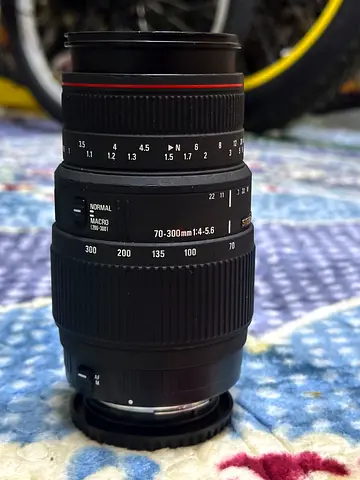 Sigma EF 70-300mm f/4-5.6 IS USM Lens for Sale