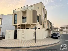 A distinctive villa at an attractive price. Two floors and a roof terrace for sale directly from the