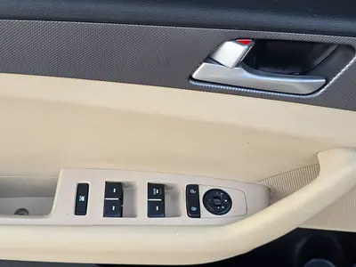 2015 Hyundai SONATA — миниатюра 12