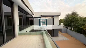 Spacious 》》Corner unit》》 Brand new》》5 Bedrooms》》for sale》》 cluster sendian