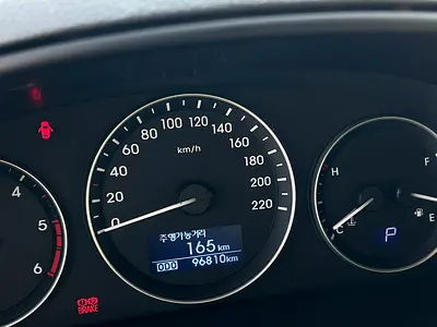 صورة 7 لـ 2021 Hyundai H1