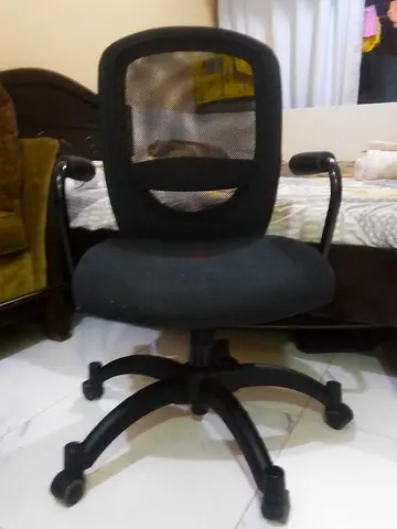 office chair for sale this is the big offering negotiable