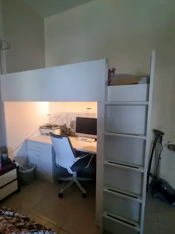 Bunk bed