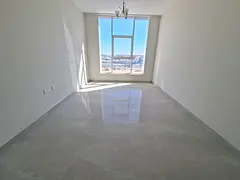 Lxury and brand new apartment with balcony 1bhk 2wachroom Al jada out