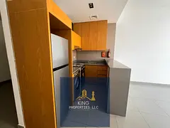 Luxurious Partition Studio Available for Rent