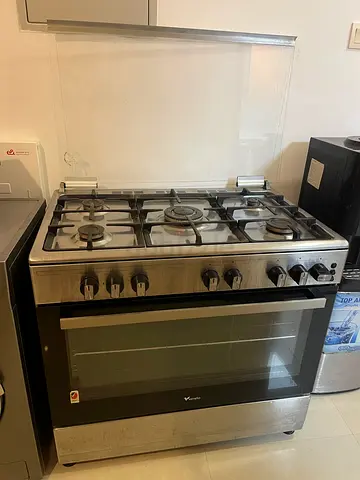 عجمان النعيمبة 3 شارع خليفة مبنى توين تاور