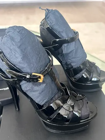 YSL tribute sandals size 37.5