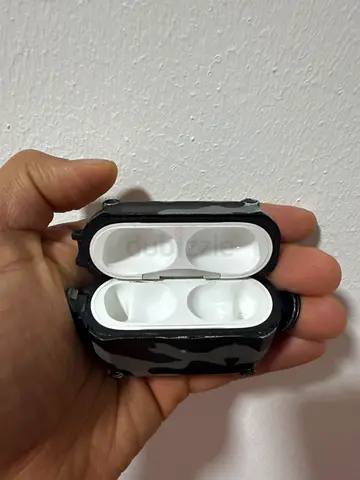 Original Apple AirPods Pro Wireless Earbuds Case only (2nd Gen - USB-C, Latest 2024 model )