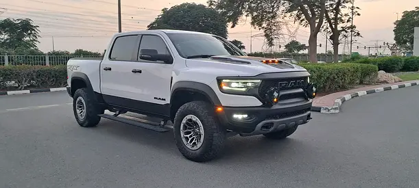 NEW SHAPE RAM TRX 2023 GCC SERVICE+ WARRANTY AGENCY TRADING ENTERPRICES + FULL OPTION +ORGINAL PAINT